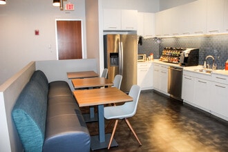 5425-5481 Wisconsin Ave, Chevy Chase, MD to rent Interior Photo- Image 2 of 4