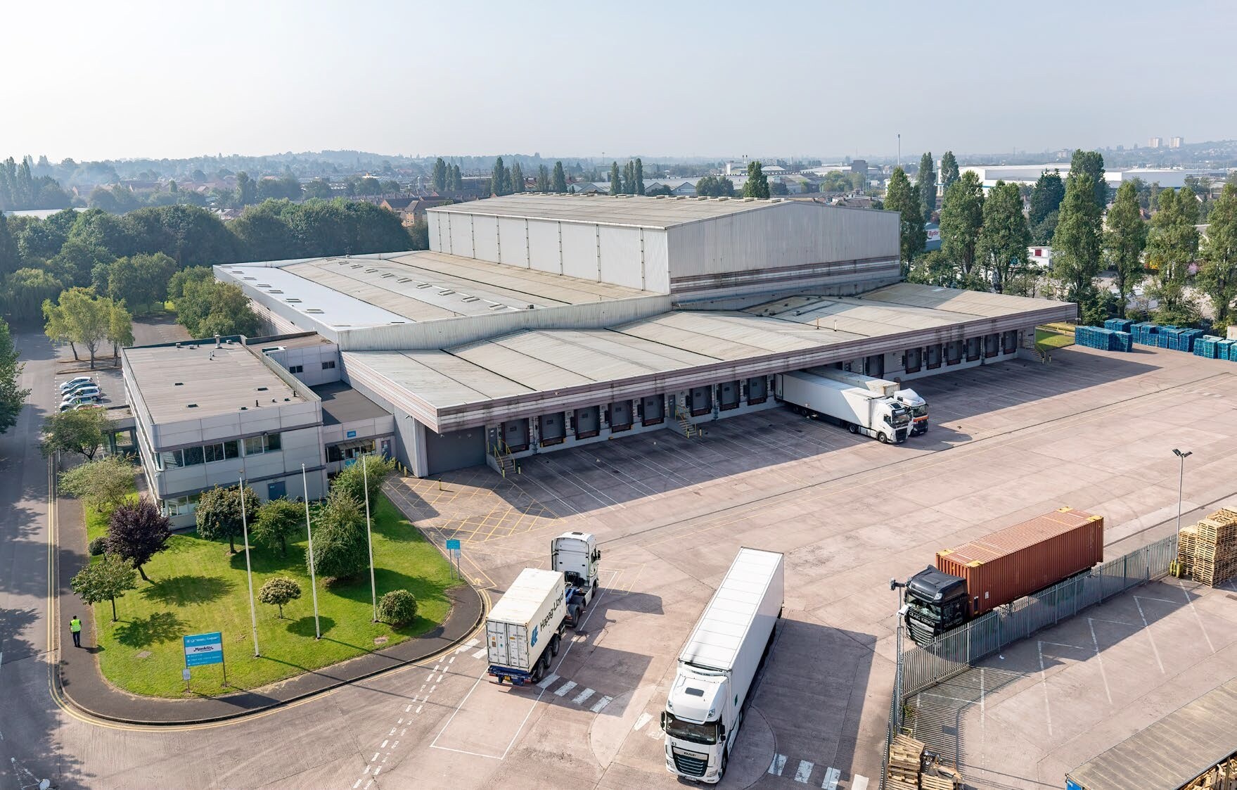 Crystal Dr, Smethwick for sale Primary Photo- Image 1 of 1