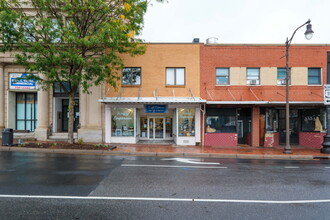 16 S Main St, Harrisonburg, VA for rent Building Photo- Image 1 of 13