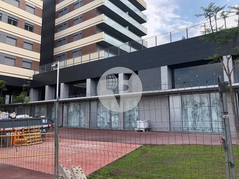 Build-to-Rent in Cornellà de Llobregat, Barcelona for sale - Primary Photo - Image 1 of 1