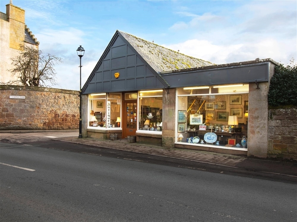 Castle Close Antiques, Dornoch for sale Primary Photo- Image 1 of 12