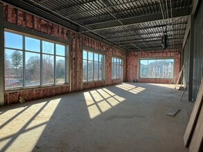 317 Alcove Rd, Mooresville, NC to rent Building Photo- Image 2 of 5