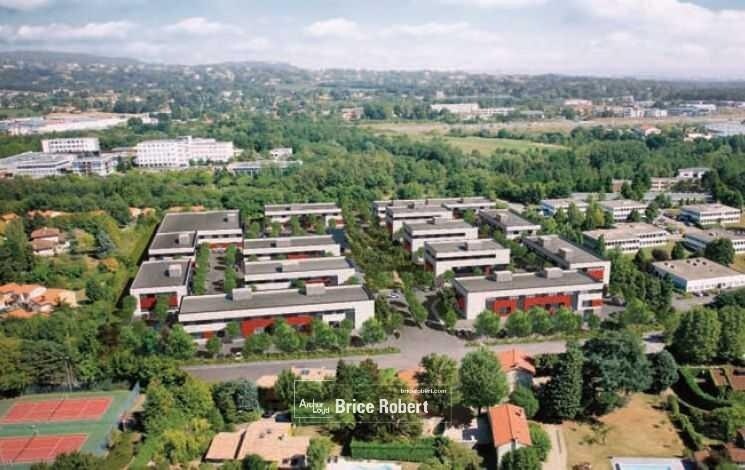 Light Industrial in Dardilly to rent Building Photo- Image 1 of 3