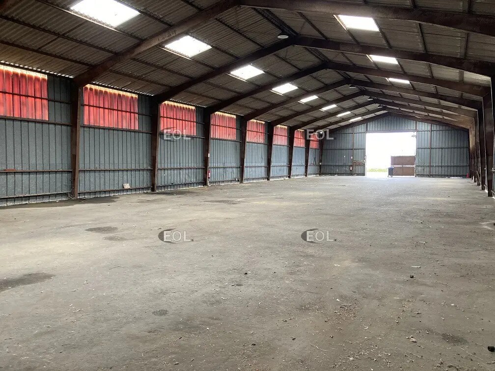 Industrial in Meaux to rent Building Photo- Image 1 of 5