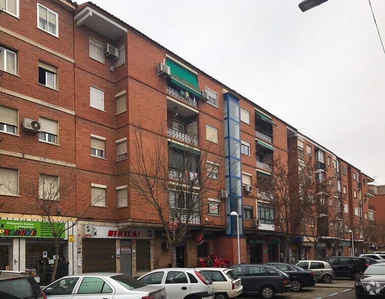 Calle de Brive, Toledo, Toledo to rent - Building Photo - Image 2 of 3