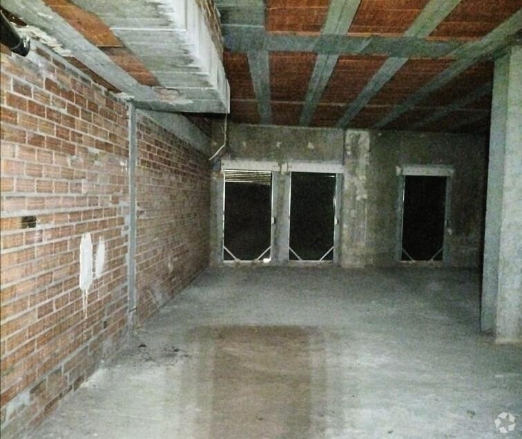 Cuéllar, SEG 40200 - Unit Puerta L1, Esc. 1 -  - Interior Photo - Image 2 of 13