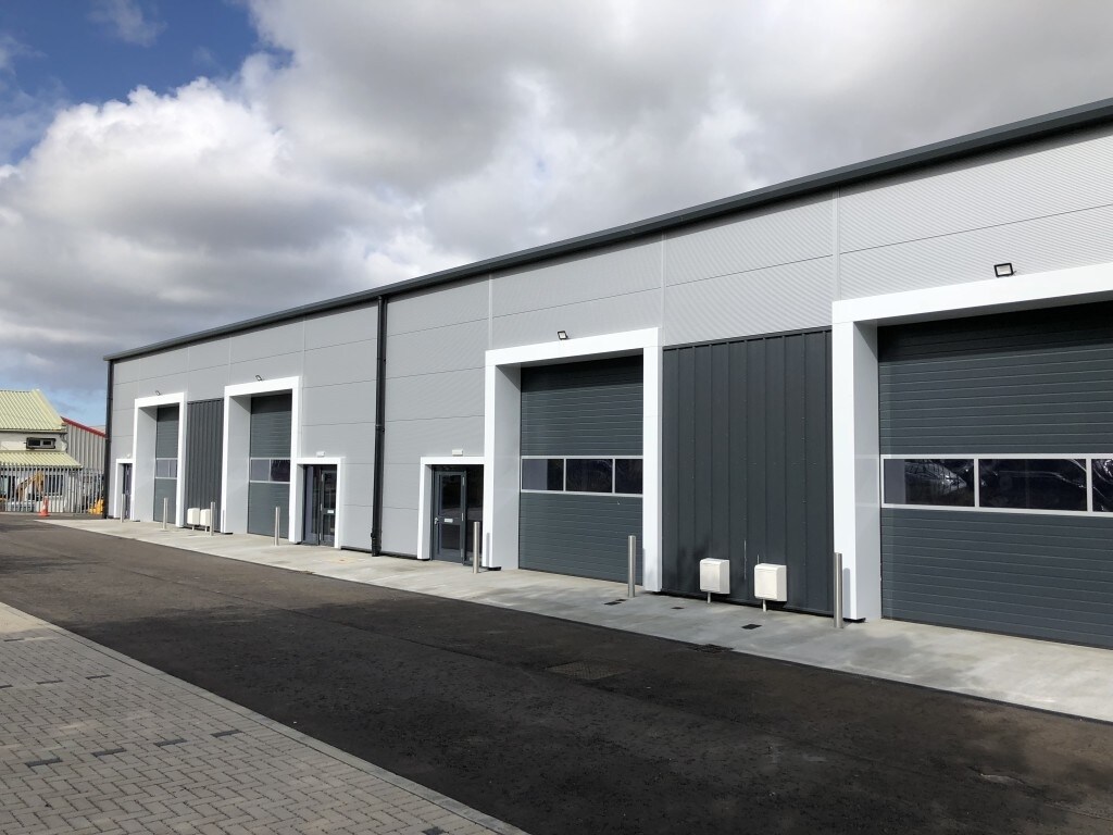 8 Bankhead Crossway N, Edinburgh for sale Primary Photo- Image 1 of 1