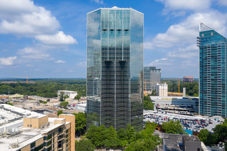 3340 Peachtree Rd NE, Atlanta, GA for rent - Building Photo - Image 2 of 16