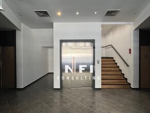 444 Route Des Dolines, Valbonne to rent Lobby- Image 2 of 6