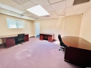 451-453 Sunrise Hwy, Lynbrook, NY for rent Building Photo- Image 2 of 6