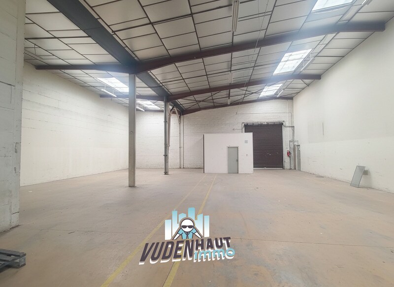 Light Industrial in Toulouse to rent Interior Photo- Image 1 of 10