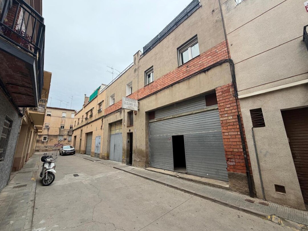 Build-to-Rent in Lleida, Lérida for sale Primary Photo- Image 1 of 5