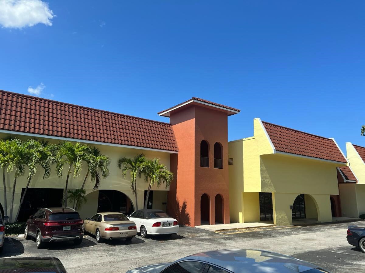 3001-3067 NW 60th St, Fort Lauderdale, FL to rent Building Photo- Image 1 of 5