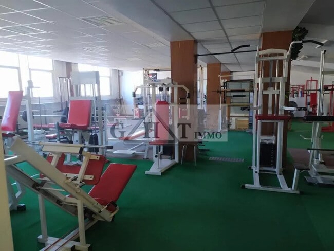 Vente Entrepôt 2 150 m²