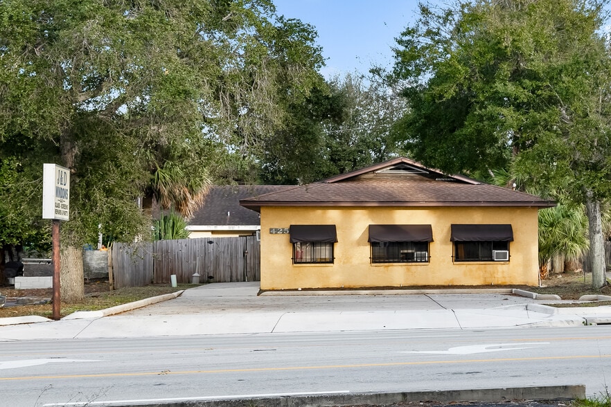 425 S Babcock St, Melbourne, FL for sale - Building Photo - Image 2 of 16