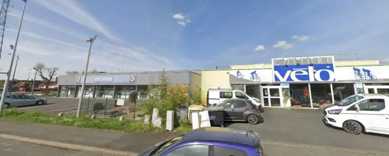 575 Avenue André Ampère, Dammarie-les-Lys to rent Building Photo- Image 1 of 3