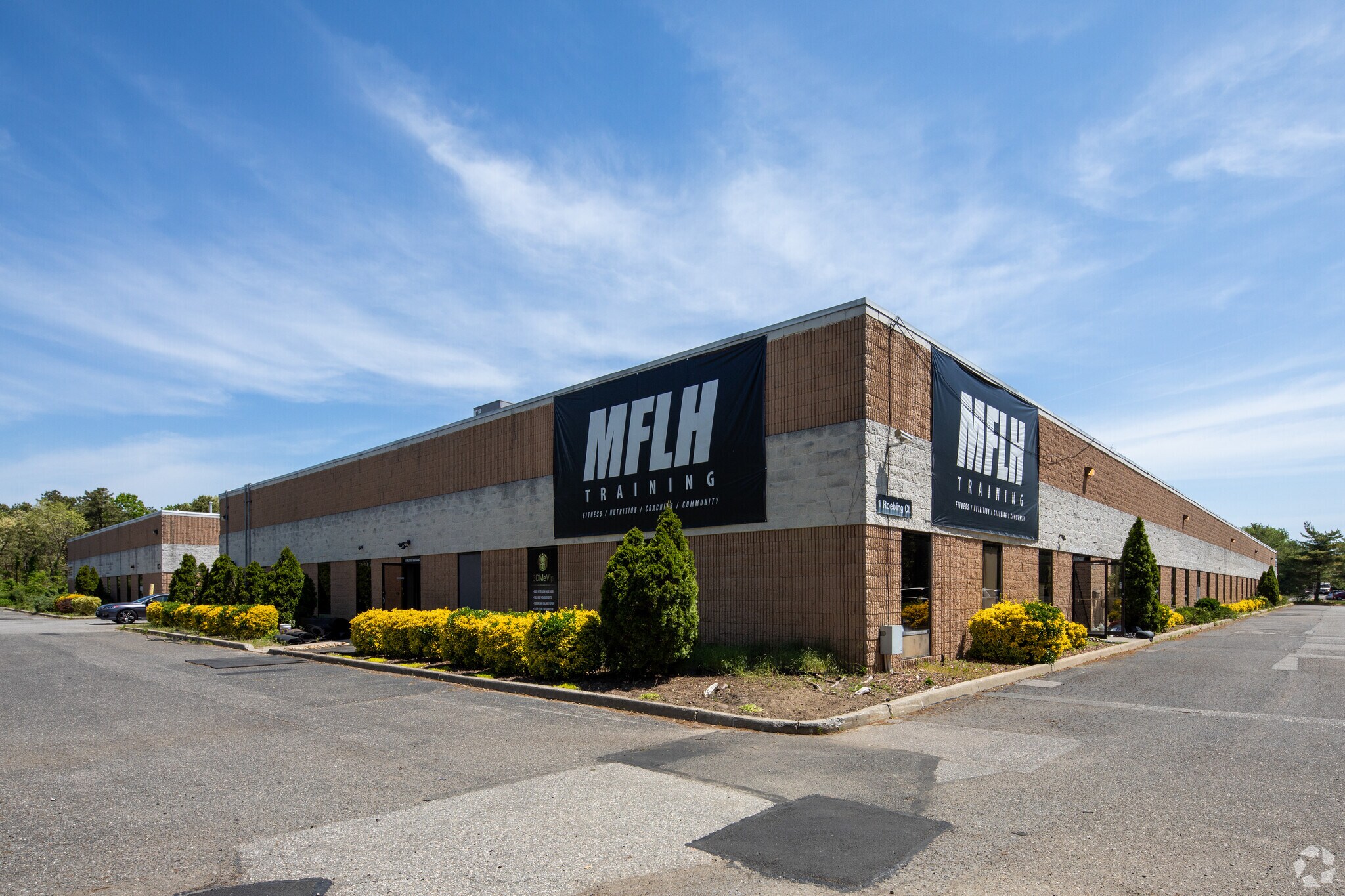 1-100 Roebling Ct, Ronkonkoma, NY for sale Building Photo- Image 1 of 1