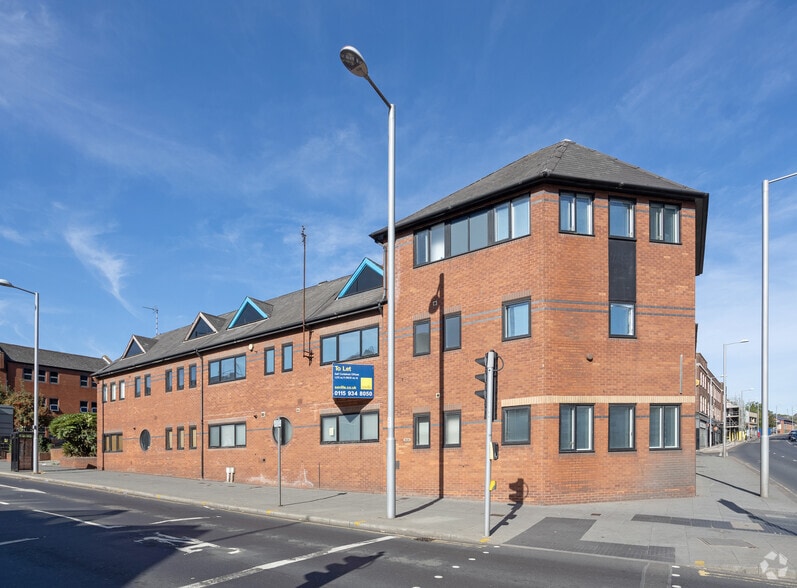 King Edward Ct, Nottingham to rent - Building Photo - Image 3 of 7