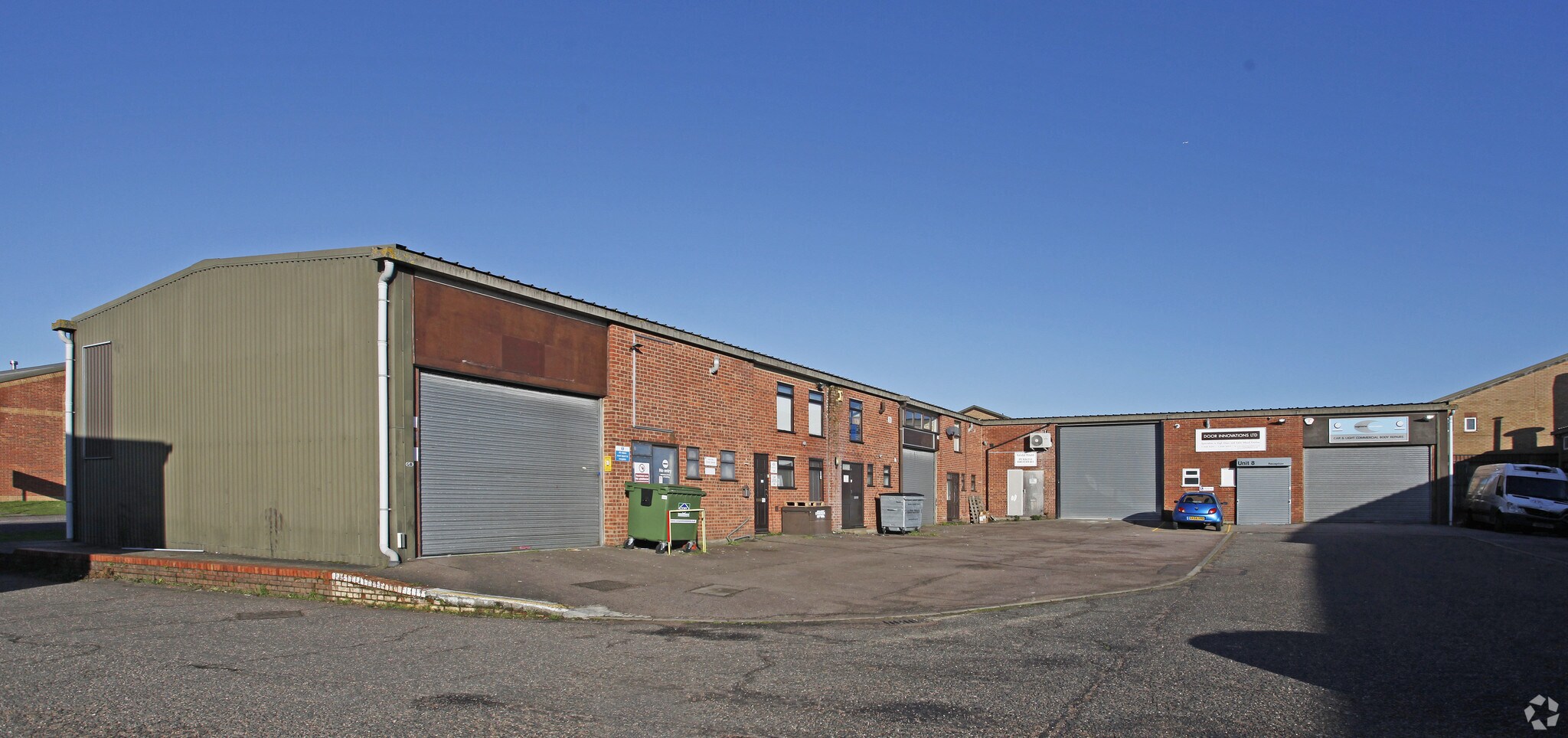 Hurricane Way, Wickford for sale Primary Photo- Image 1 of 1