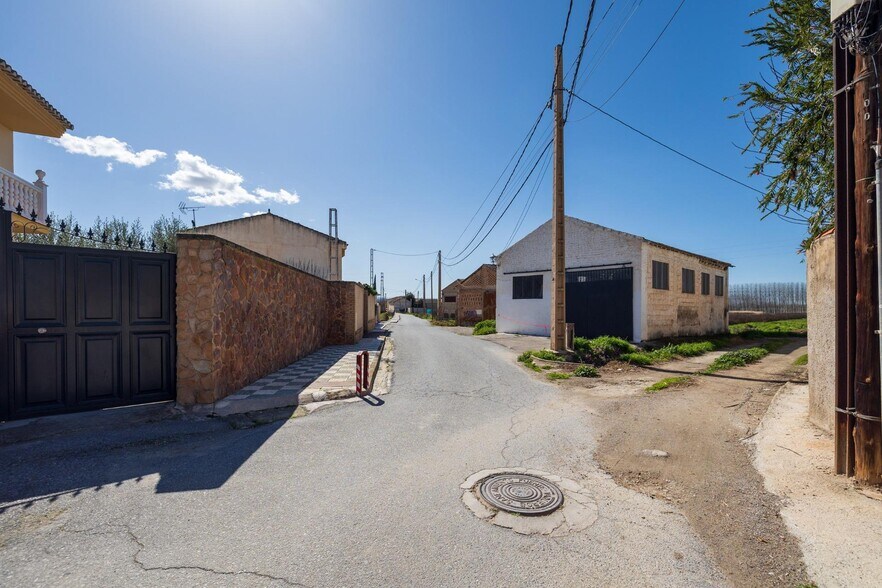 Land in Fuente Vaqueros, Granada for sale - Building Photo - Image 3 of 21
