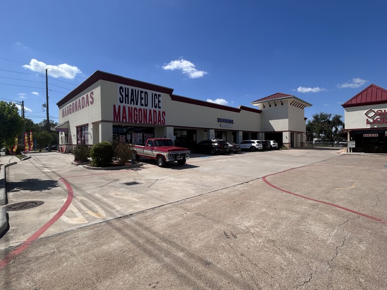 5203 Barker Cypress Rd, Houston, TX for rent - Building Photo - Image 2 of 4