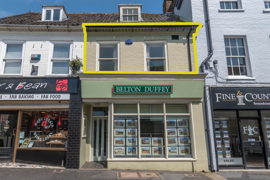 3 Market Pl, Fakenham for rent - Primary Photo - Image 1 of 3