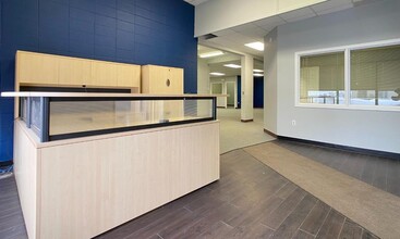 5204 63 St, Lloydminster, AB for rent Lobby- Image 1 of 5