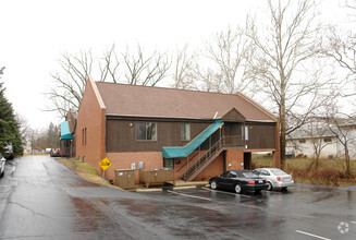 4588 Kenny Rd, Columbus, OH for sale Building Photo- Image 1 of 1