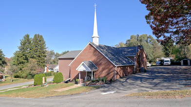 301 Bolling St, Radford, VA for sale Primary Photo- Image 1 of 60