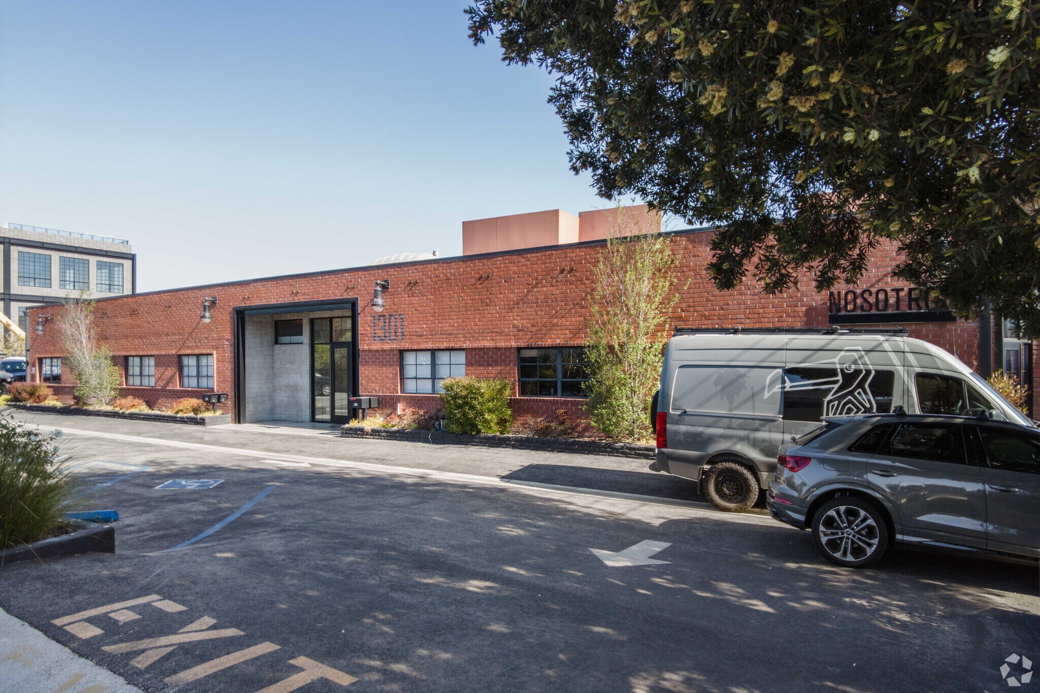 1301 El Segundo Blvd, El Segundo, CA for sale Primary Photo- Image 1 of 1