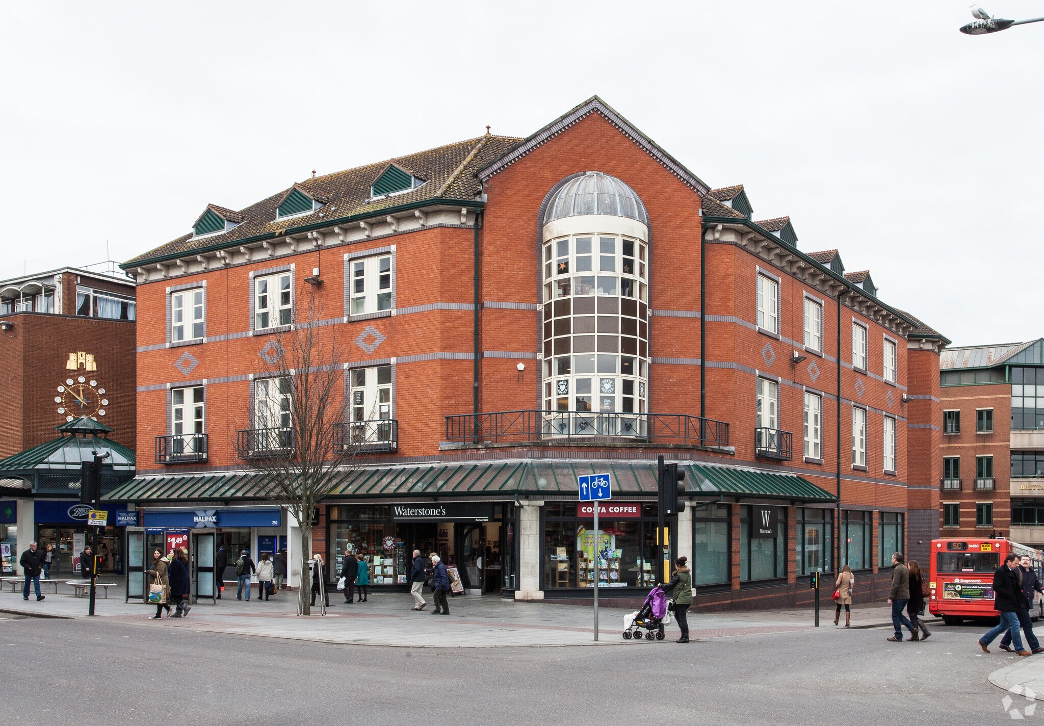 252-253 High St, Exeter for sale Primary Photo- Image 1 of 1