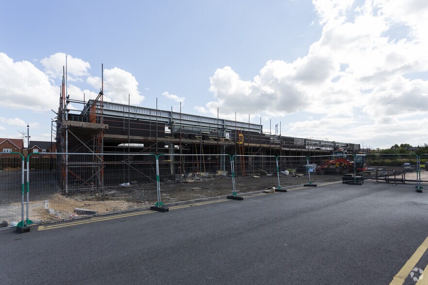 Manvers Way, Rotherham for sale - Primary Photo - Image 1 of 1