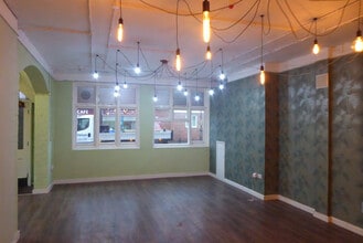 High St, Hawkhurst to rent Interior Photo- Image 2 of 4