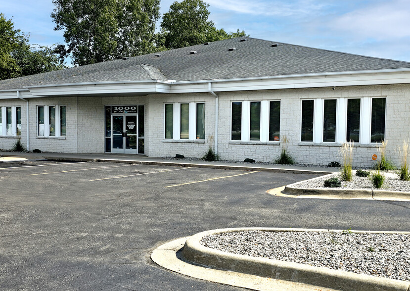 1000 W Saint Joseph Hwy, Lansing, MI for rent - Building Photo - Image 3 of 6