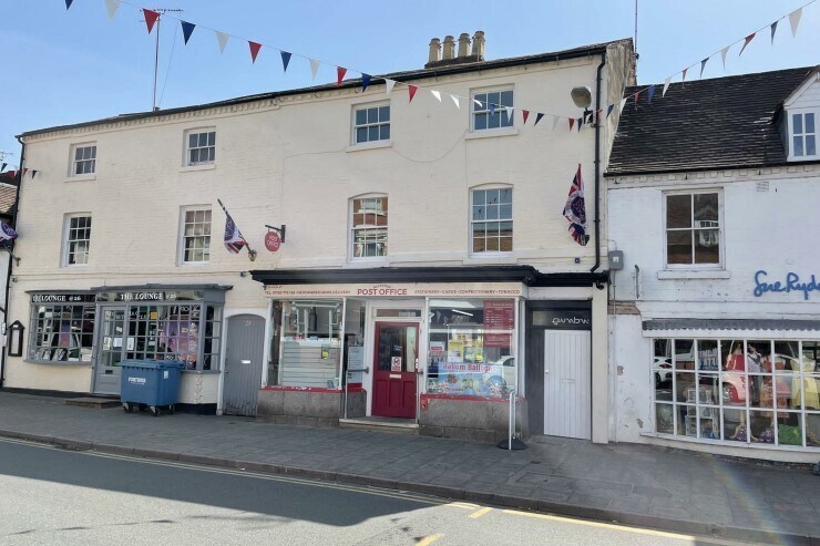 30 High St, Alcester for sale Primary Photo- Image 1 of 1