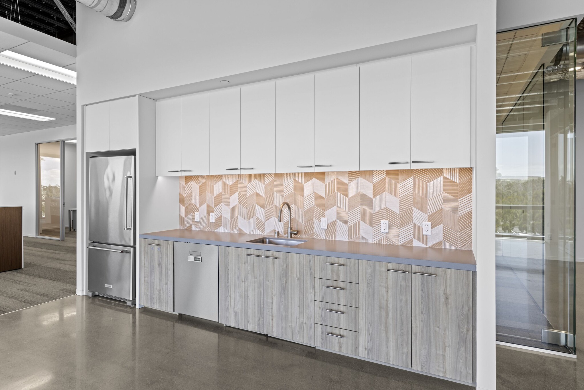 46 Discovery, Irvine, CA to rent Interior Photo- Image 1 of 7