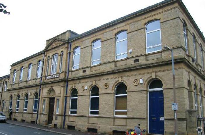 Mulcture Hall Rd, Halifax for sale - Primary Photo - Image 1 of 1