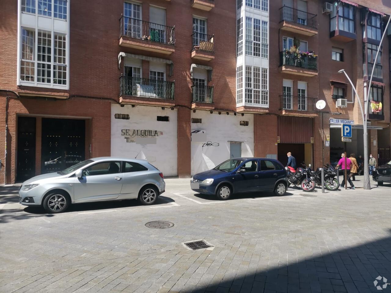 Retail in Alcorcón, Madrid to rent Interior Photo- Image 1 of 2