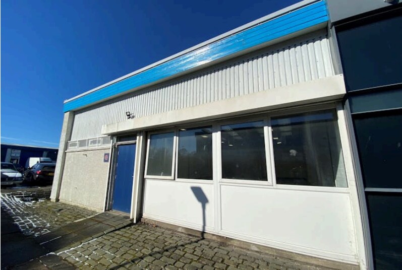 22 Tannoch Dr, Cumbernauld to rent Building Photo- Image 1 of 3