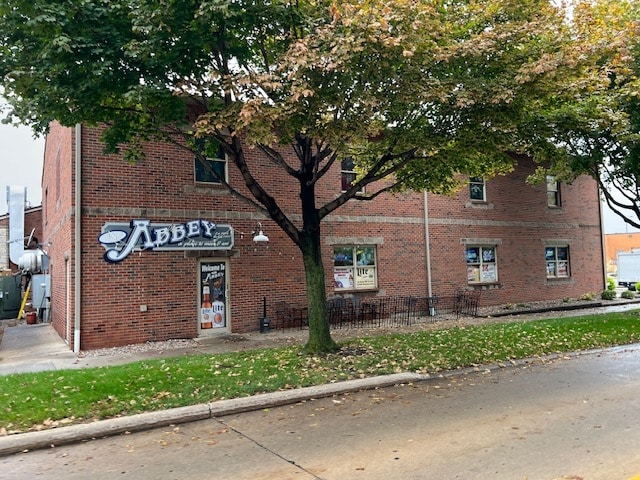 303 Reid St, De Pere, WI for sale - Building Photo - Image 3 of 18