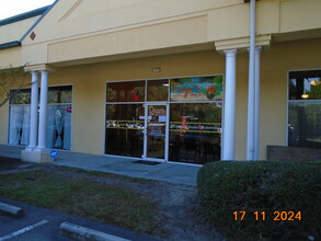 70 Pennington Dr, Bluffton, SC for rent Building Photo- Image 1 of 8