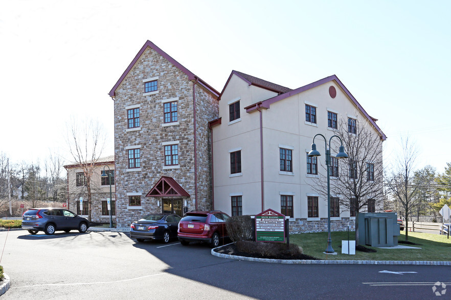 1600 N Bethlehem Pike, Lower Gwynedd, PA for rent - Building Photo - Image 2 of 6