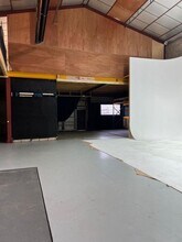 Industrial in Aubervilliers for sale Interior Photo- Image 2 of 10