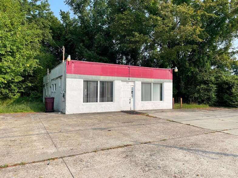 1048 N George Washington Hwy N, Chesapeake, VA for sale - Building Photo - Image 1 of 5