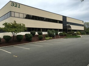 321 Research Pky, Meriden, CT for rent Building Photo- Image 1 of 14