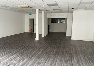 193 -195 High St, Kirkcaldy to rent Interior Photo- Image 2 of 4
