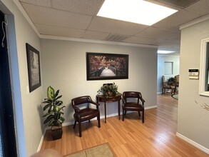 4707 W Gandy Blvd, Tampa, FL for rent Building Photo- Image 1 of 8