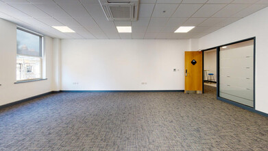 35 Park Row, Nottingham for rent Interior Photo- Image 2 of 4