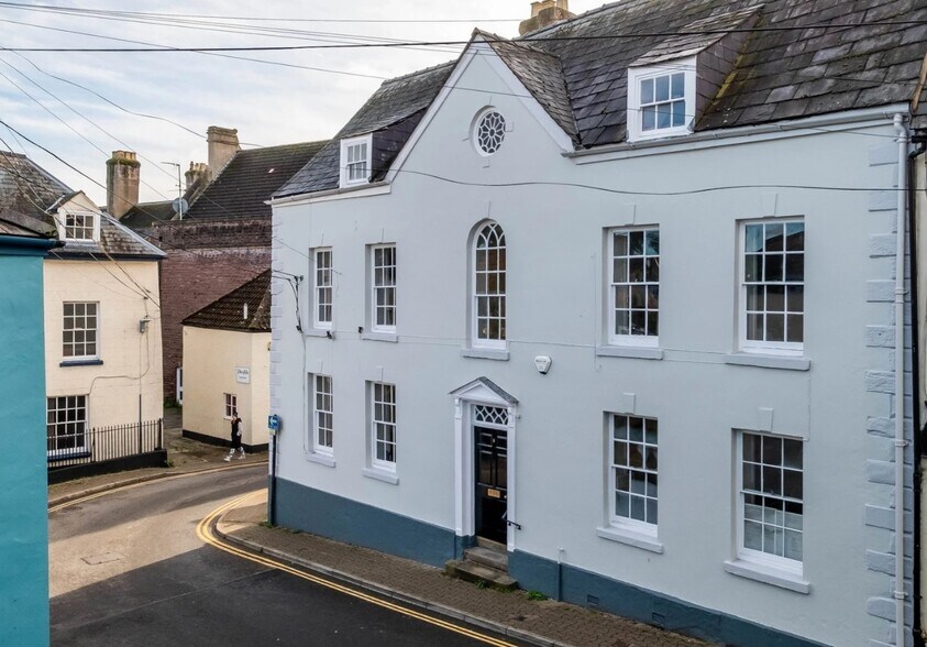 9 Agincourt St, Monmouth for sale - Building Photo - Image 1 of 1