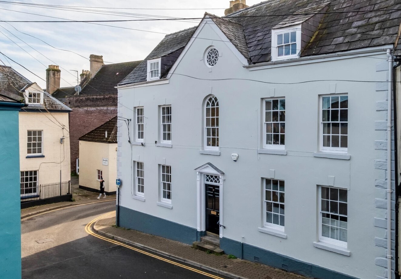 9 Agincourt St, Monmouth for sale Building Photo- Image 1 of 1